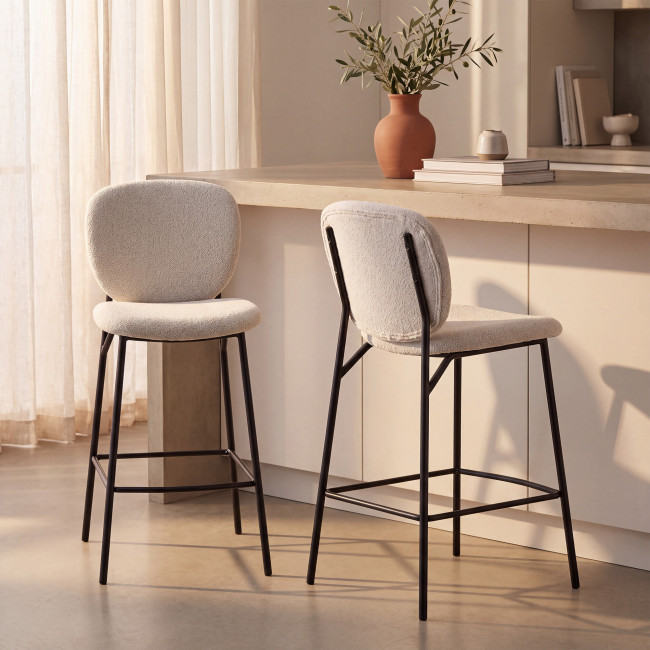 Dalby - Lot de 2 tabourets de bar en tissu bouclette et métal